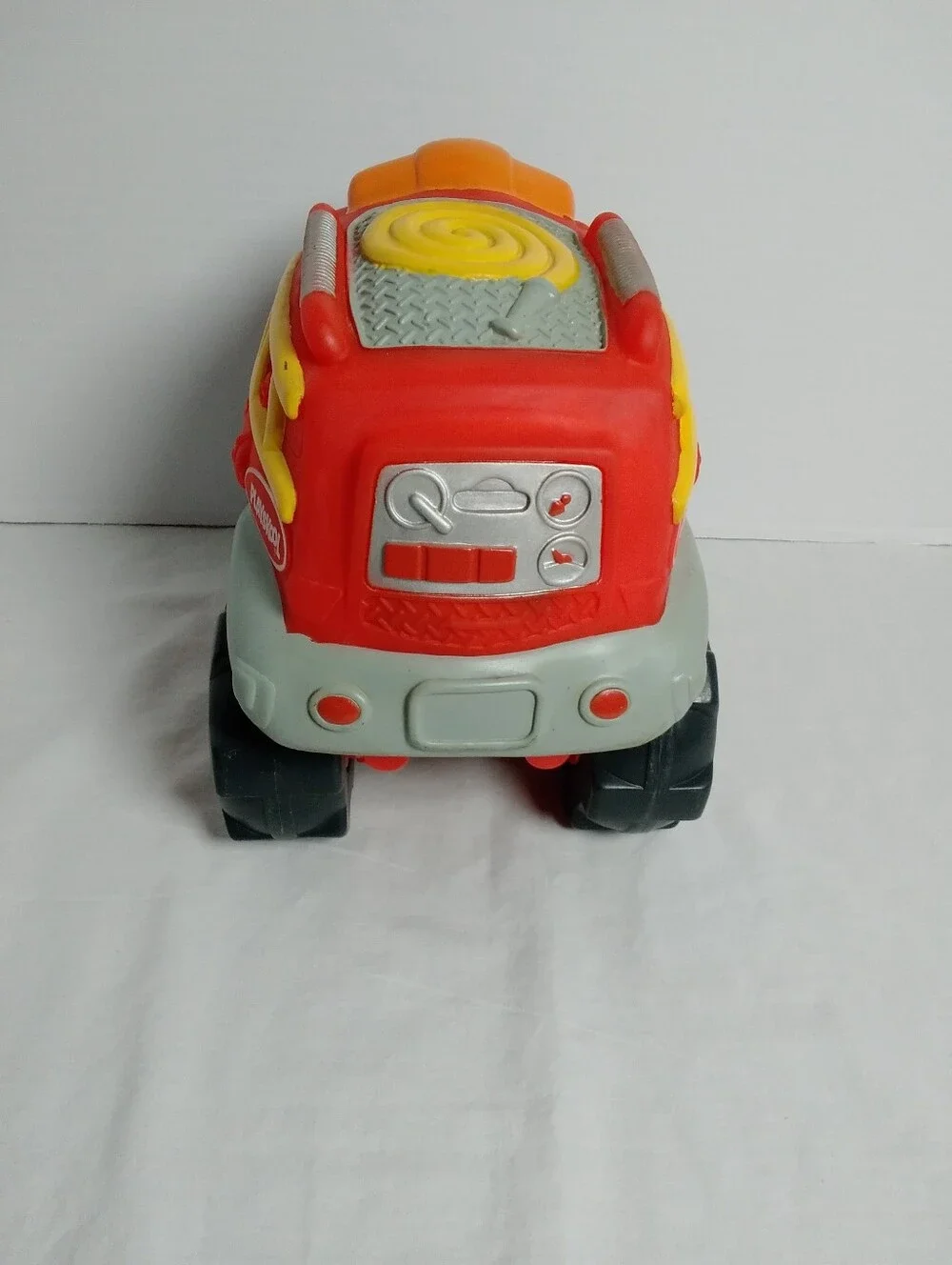 2002 Hasbro Tonka Playskool Cushy Cruisin Vehicle Bundle